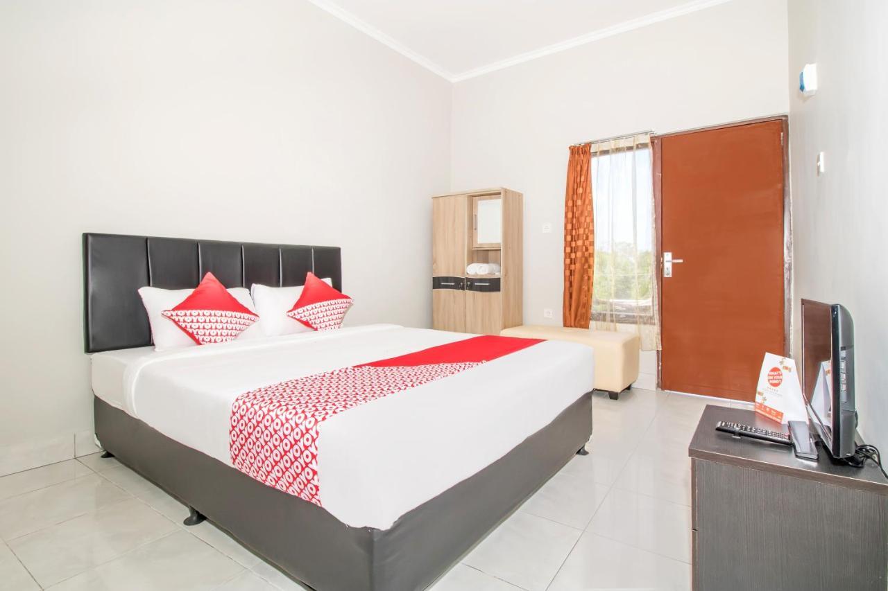 Oyo 2984 Berlian House Ungasan Hotel Jimbaran  Exterior photo